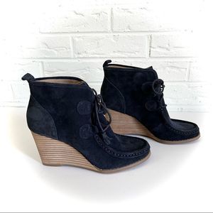 LUCKY BRAND Yaney Wedge Navy Bootie Size 7.5